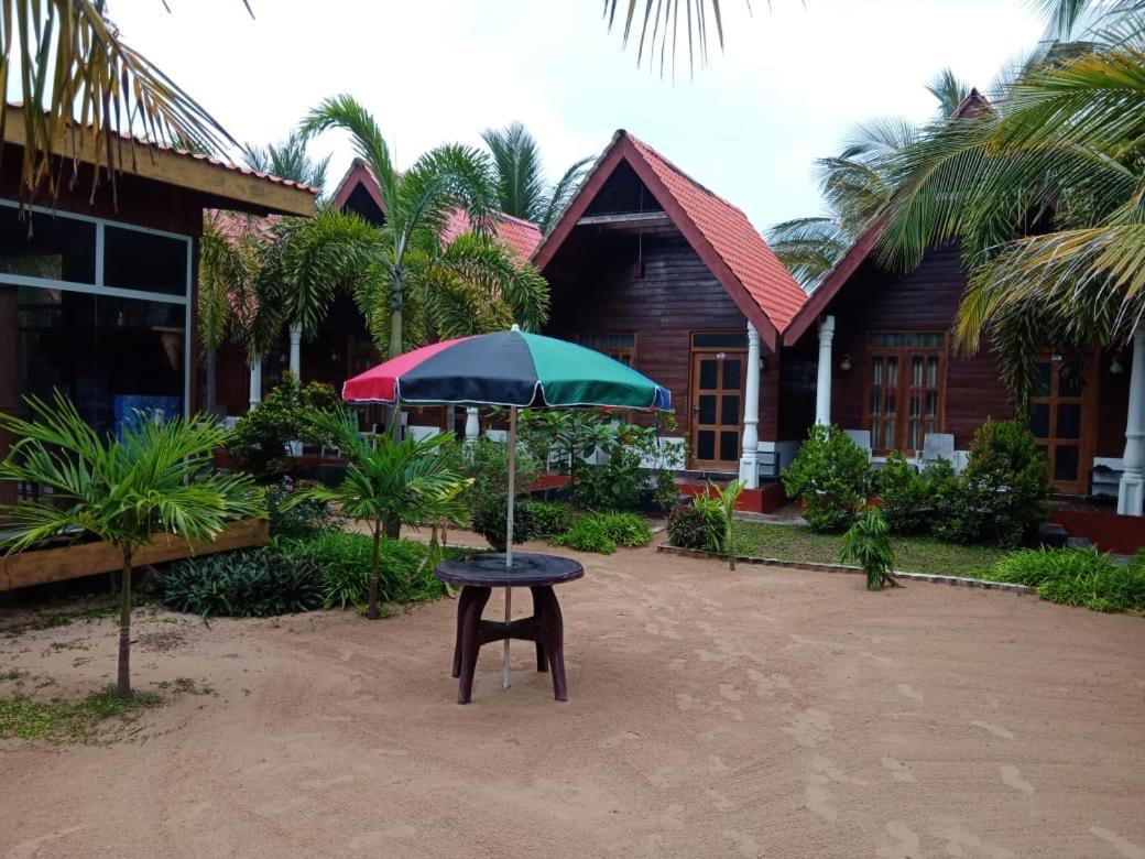 Elegant Green Beach Resort Trincomalee Kültér fotó
